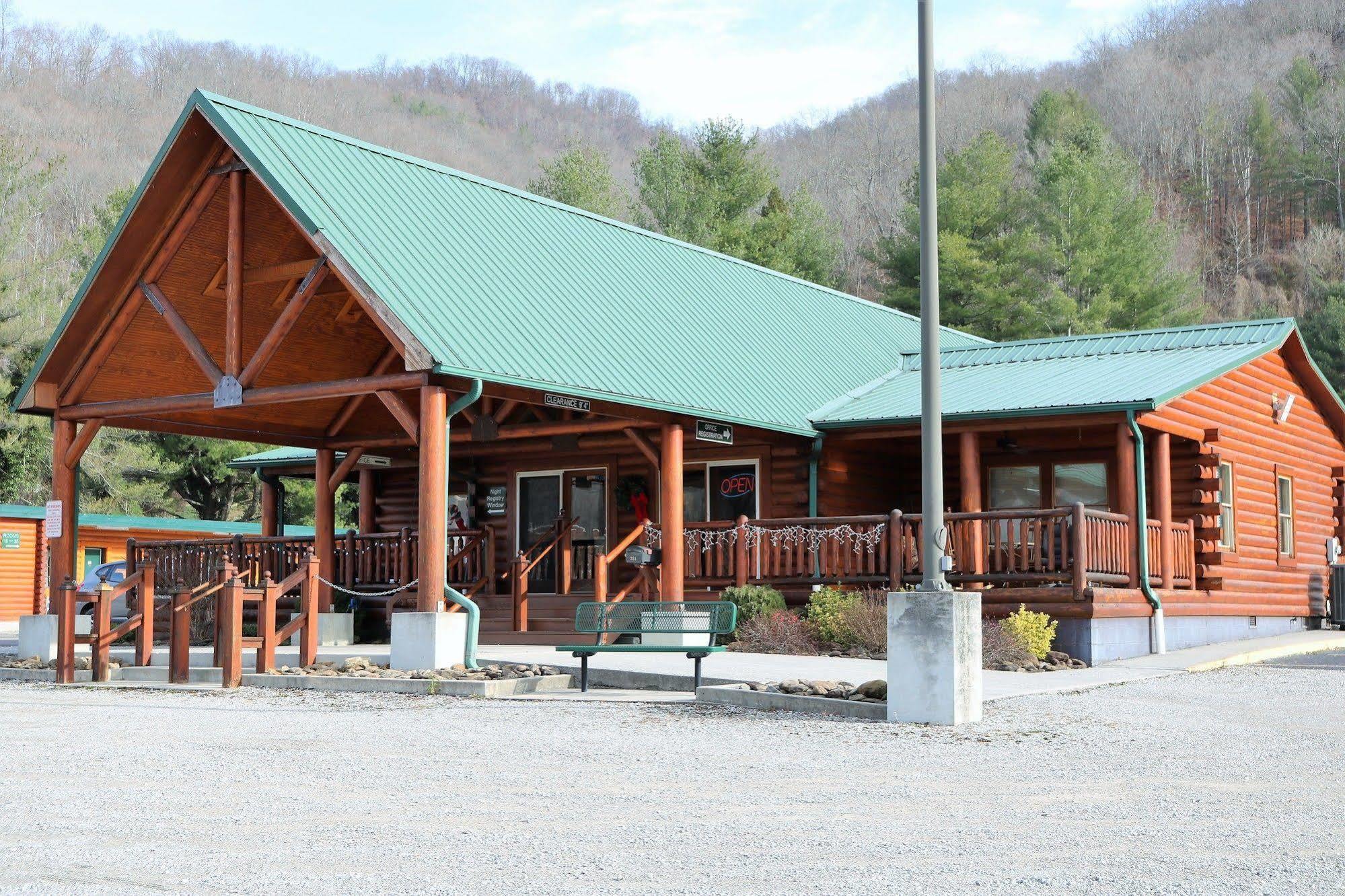 Rodeway Inn Harlan Bagian luar foto